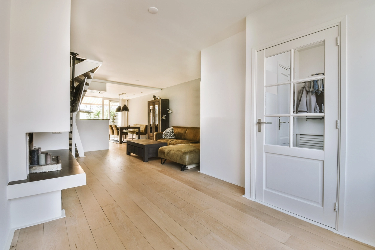 Un état des lieux aux normes doit indiquer des points précis